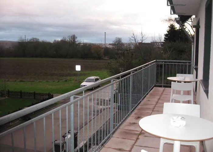 Diamond House Deluxe 4 *