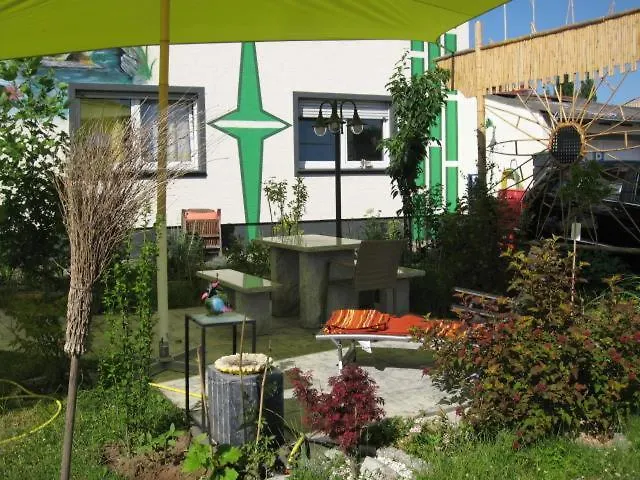 Diamond House Deluxe 4 公寓